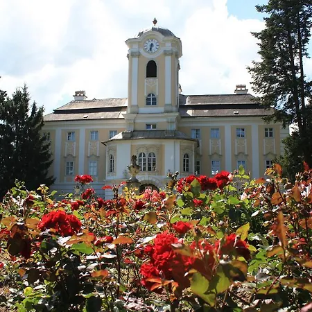 Rosenau Superior 4* Schloss Rosenau