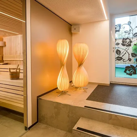 Rosenau Superior Hotel