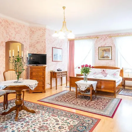 Hotel Rosenau Superior Schloss Rosenau